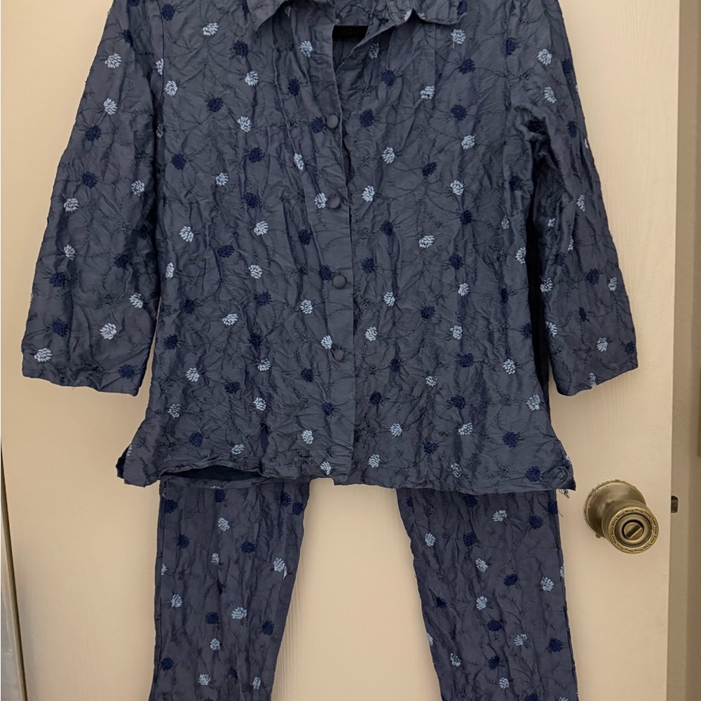 Blue floral pant set